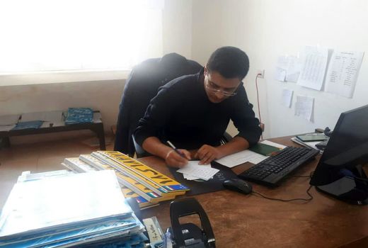 اجرای طرح پلاک گذاری تراکتورهای شهرستان کیار 