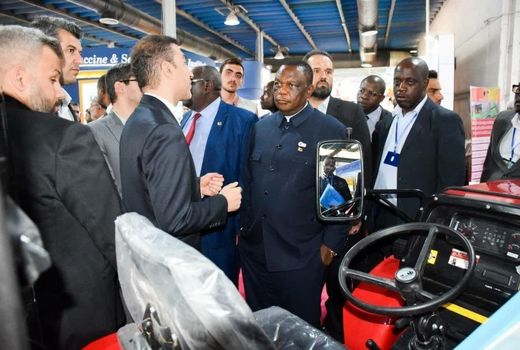 اشتیاق زیمبابوه به استفاده از صنعت کشاورزی ایران