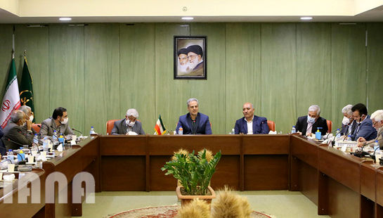 جلسه هم اندیشی وزیر جهاد کشاورزی با بنیاد گندم کاران و صنایع وابسته	