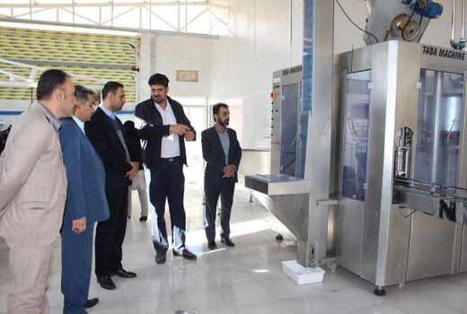 ‍ بازدید مدیر تعاون روستایی چهارمحال و بختیاری از کارخانه تولید لبنیات یکتا شیر 