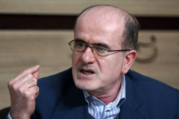 در سیال، ما فرانسه را مقصر می دانیم