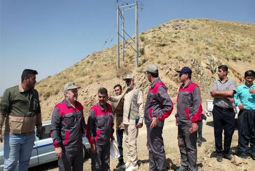 بازدید نوبخت از  جنگل‌های درگیر حریق مریوان