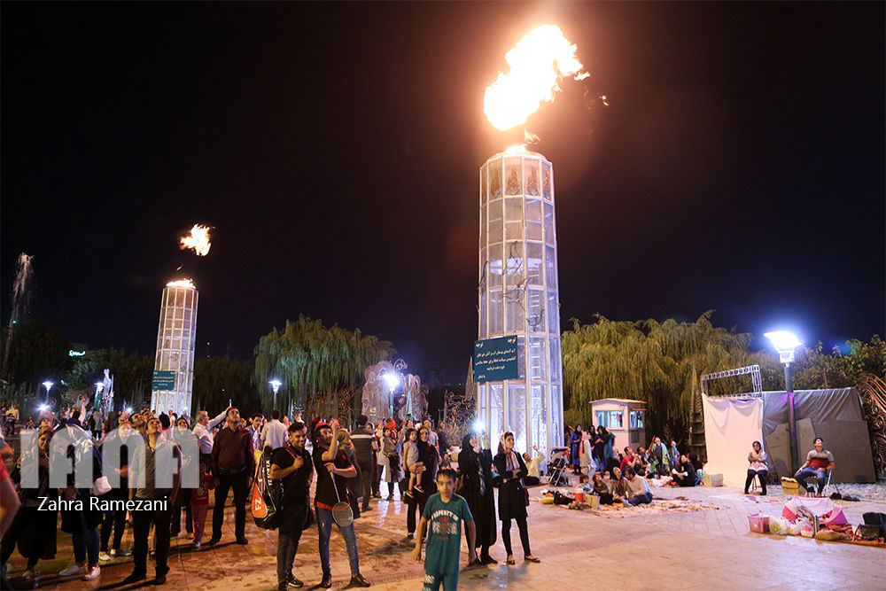  آبنمای موزیکال در شب عید غدیر