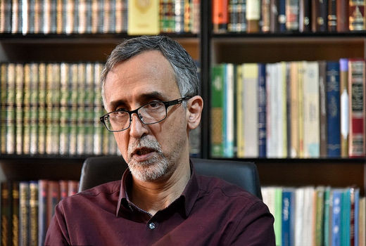  کانون علمی قم به کانون سیاسی تبدیل شده است