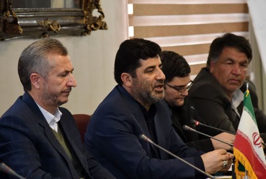 آماده حمایت از  سرمایه گذاران برای توسعه گلخانه ها هستیم