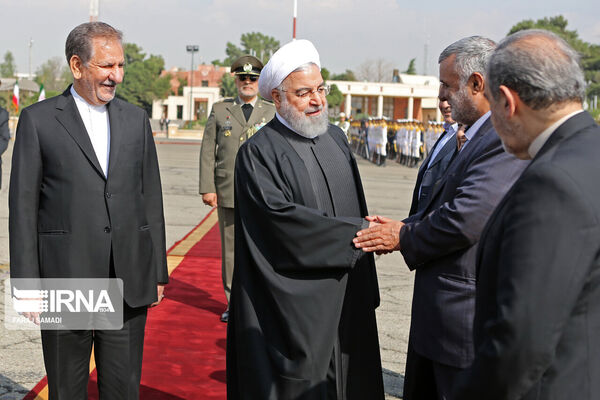 رییس جمهور راهی آذربایجان شد