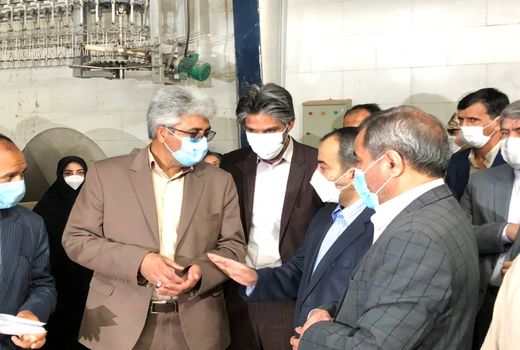 بازدید رئیس سازمان از کشتارگاه رام طیور شهرستان درمیان