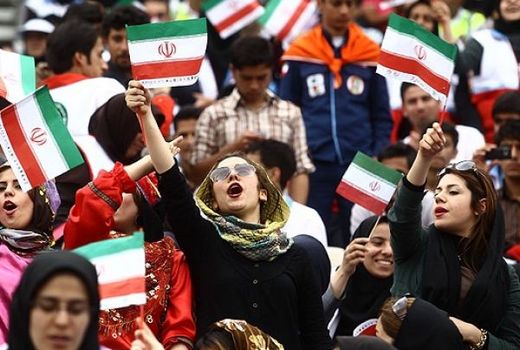 ورود زنان به ورزشگاه‌ها دغدغه مجلس نیست