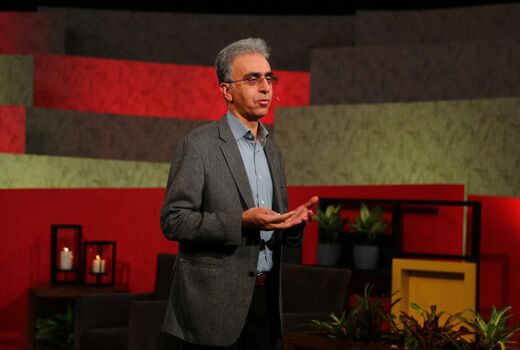 گفت و گوی رضا رفیع با جانباز عراقی که شناسنامه ندارد!