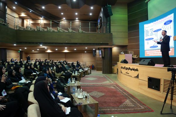کنشگری رسانهای و پایداری فرهنگی در دستور کار زنان مدیر جهاد کشاورزی