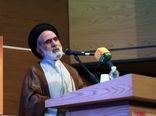 دفاع مقدس قطعهای نورانی در تاریخ ایران است