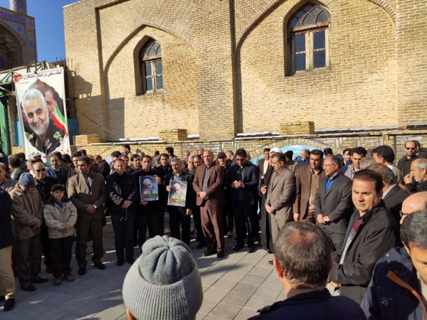 شرکت گسترده مدیران و کارکنان سازمان جهاد کشاورزی استان کرمانشاه در مراسم بزرگداشت شهادت "حاج قاسم سلیمانی"
