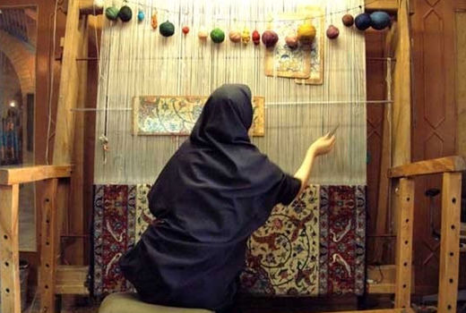 کیفیت پشم گوسفندان ایرانی؛ مزیت هنر قالی‌بافی