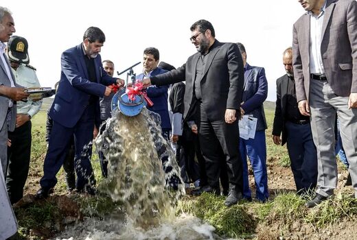 افتتاح آبیاری کم فشار ۱۳۰ هکتار از اراضی روستای آق بلاغ بستان آباد