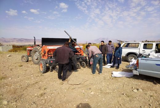 اجرای طرح مشارکتی مزرعه پی وی اس در شهرستان جلفا