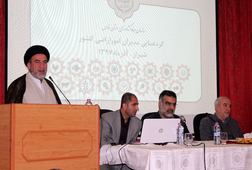  با متخلفین تغییر کاربری غیرمجاز اراضی با سعه صدر برخورد شود