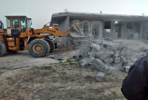 قلع و قمع مستحدثات غیرمجاز در شهرستان لردگان