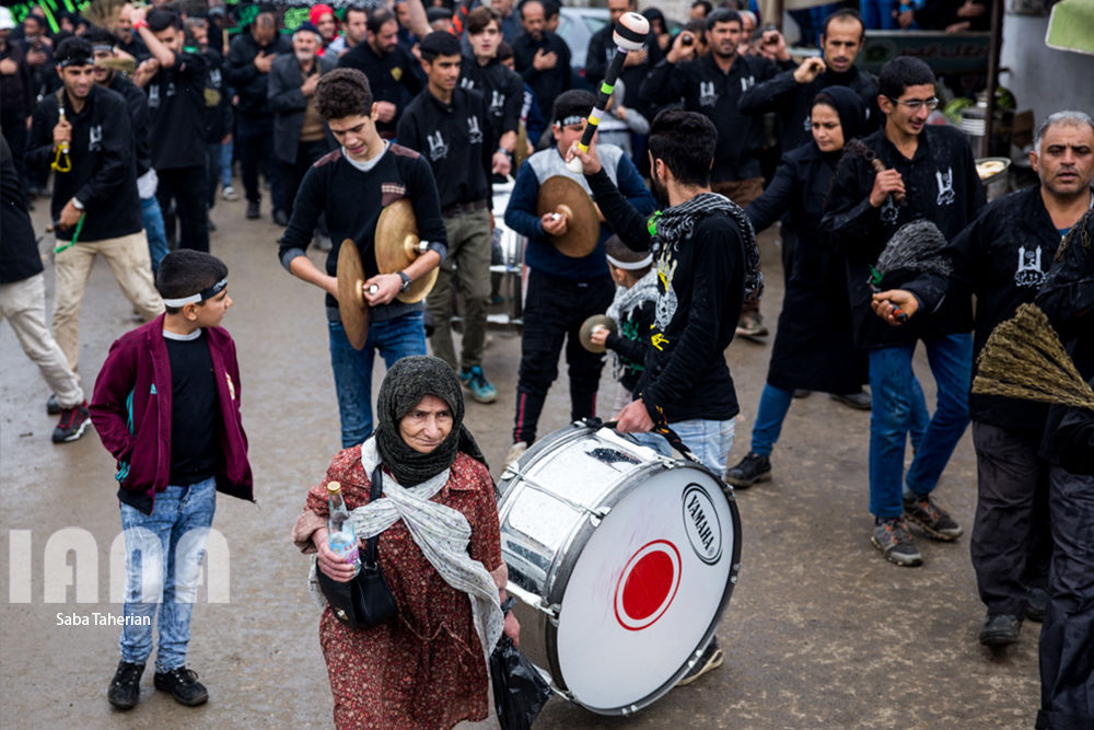 عزاداری روز عاشورا 