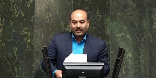 عملکرد مجلس بسیار ضعیف است