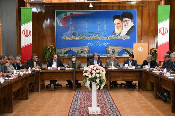 تصویب انجام مطالعات احداث شهرک گلخانه ای در شهرستان میانه
