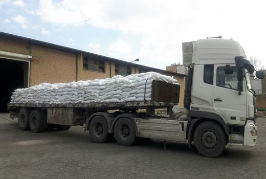 تأمین و توزیع 203 تن انواع کودهای شیمیایی در شهرستان کرج