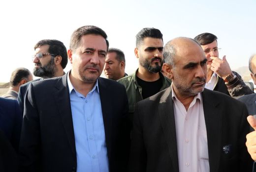 وزیر جهاد کشاورزی از توانمندی‌های کشاورزی بیضاء بازدید کرد