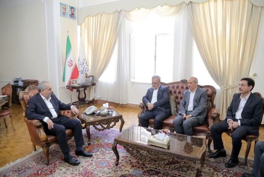 تاکید استاندار آذربایجان شرقی بر تحول دانش‌بنیان در بخش کشاورزی و لزوم حمایت از تولیدکنندگان