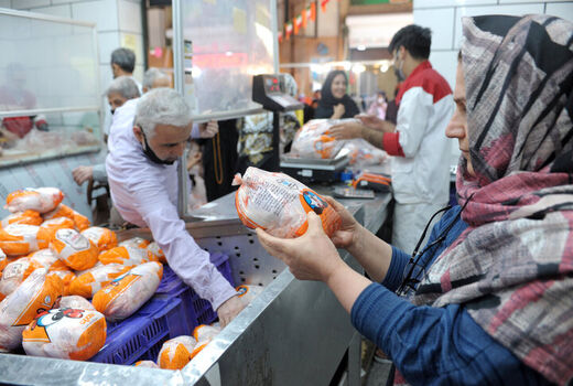 توزیع کالاهای اساسی تنظیم بازار ویژه ماه رمضان و عید نوروز در استان بوشهر 