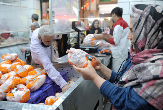 توزیع کالاهای اساسی تنظیم بازار ویژه ماه رمضان و عید نوروز در استان بوشهر 