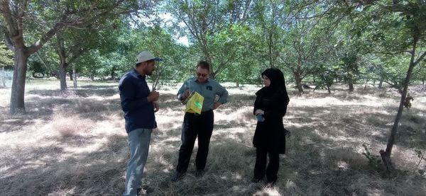 امضای قرارداد با ۹ کلینیک گیاهپزشکی برای مدیریت تلفیقی آفات در آذربایجان شرقی