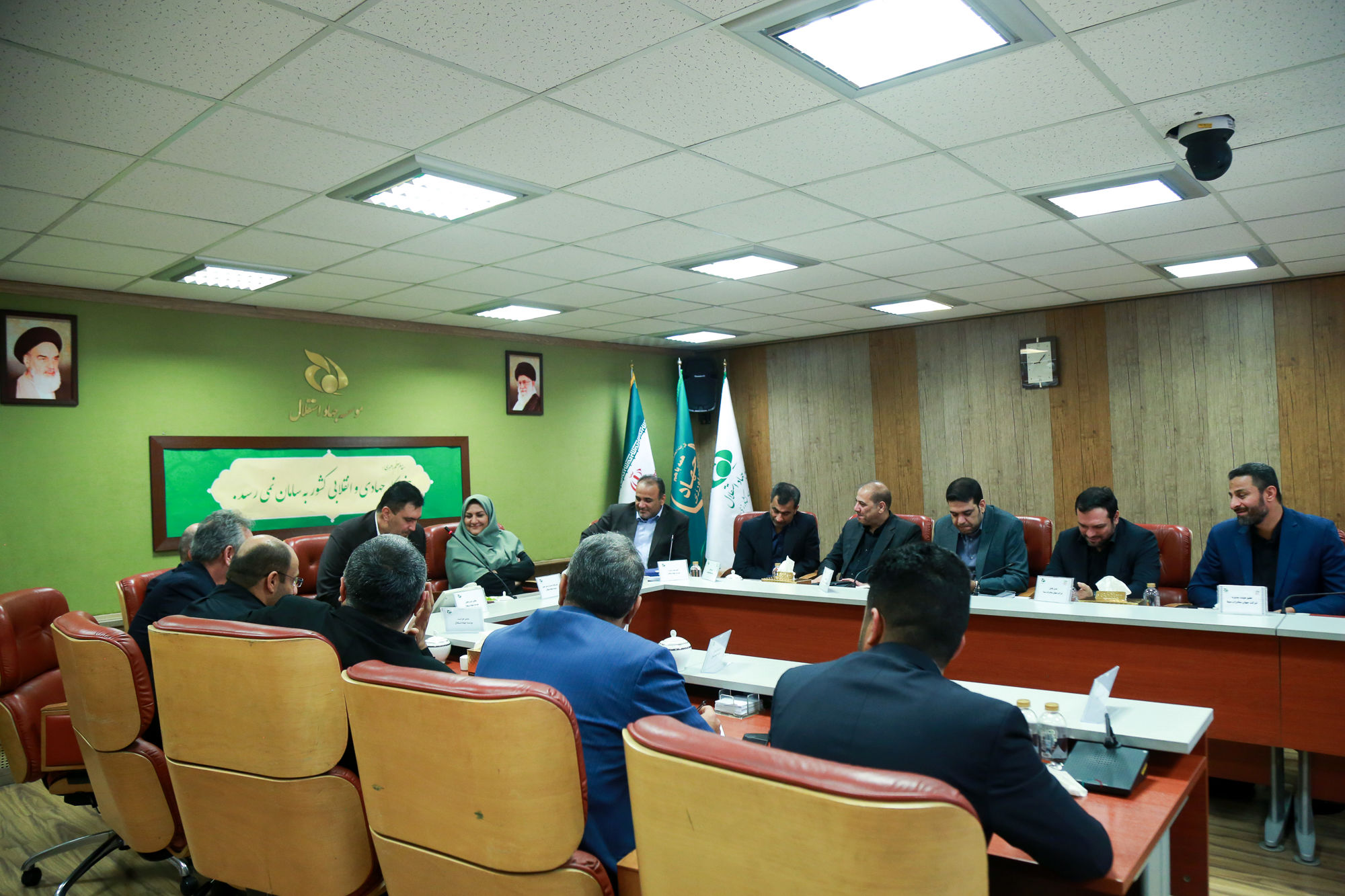  هشتمین جلسه شورای مدیران موسسه جهاد استقلال 