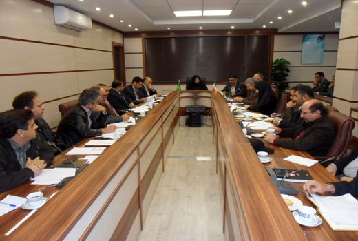 شرایط  سرمایه‌گذاری گلخانه‌ای در قزوین فراهم هست