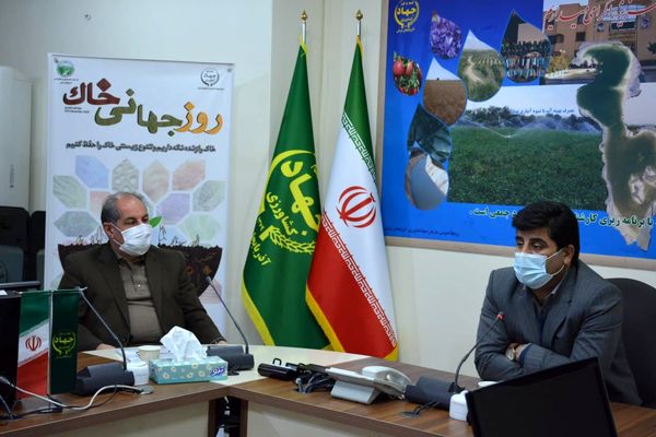 موضوع خاک باید همانند موضوع بحران دریاچه ارومیه مطالبه گری شود
