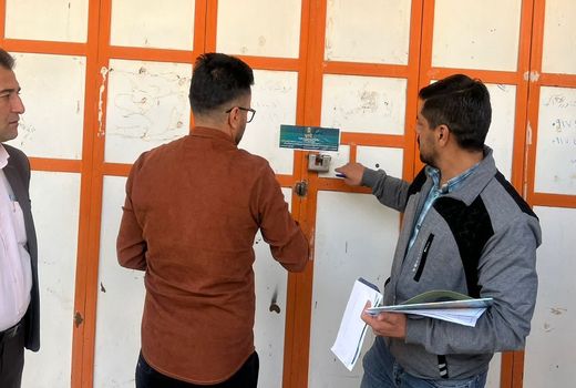 پلمب یک فروشگاه غیرمجاز سم در بیضاء