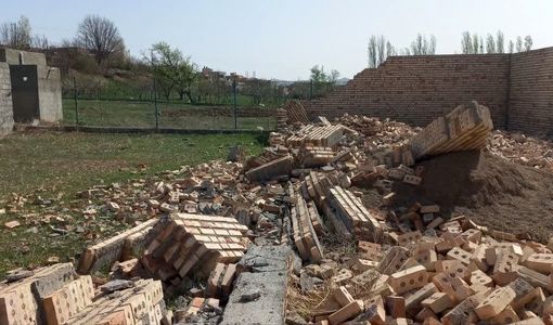 بازگشت بیش از ۱۲ هکتار از اراضی حاصلخیز شهرستان  اهر به چرخه تولید
