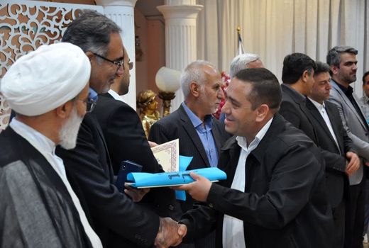 تجلیل از مسئول روابط عمومی مدیریت جهاد کشاورزی مرند