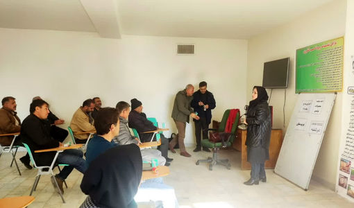 کارگاه آموزشی شناسه‌دار کردن محصولات کشاورزی در جهان‌آباد برگزار شد