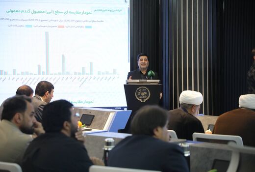 در دوران جنگ هیچ کالای اساسی در انبار بنادر معطل نماند / بازگرداندن ۵ هزار واحد مرغ‌داری کوچک به چرخه تولید