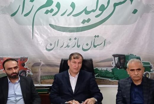 کنار اتحادیه گل و گیاه هستیم و با همه قدرت از این بخش حمایت می‌کنیم