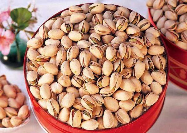 دهمین جلسه ستاد عالی پسته تشکیل شد/ بازرگانان، پسته را مدیریت‌شده و هماهنگ صادر کنند