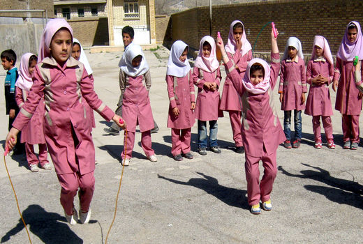 اجرای طرح ضربتی ارتقای فعالیت‌های ورزشی دختران ابتدایی