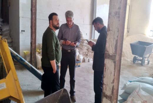 کشف بیش از 2 هزار و 360 کیلو آرد یارانه‌ای غیرمجاز تولید خوراک دام در مرند