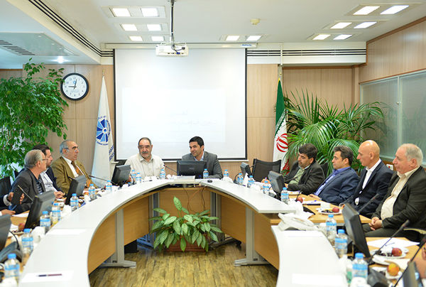 دورریز 40 درصدی مرکبات داخلی