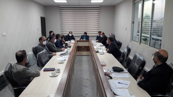 جلسه ستاد اجرایی محصولات گلخانه‌ای استان قزوین