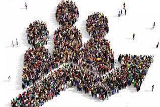 جمعیت سالمندان کشور تا سال ۱۴۳۰ به ۳۰ درصد خواهد رسید/ توجه به بیمه زنان روستایی و عشایری