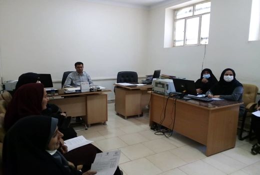 برگزاری نشست هماهنگی کمیته فنی برداشت محصولات پاییزه در شهرستان البرز