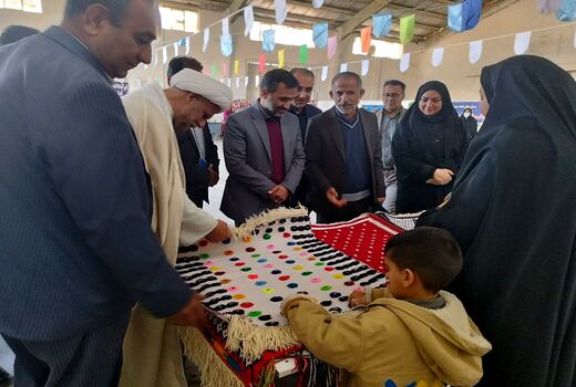 نمایشگاه دستاوردهای زنان روستایی در بیضا برگزار شد