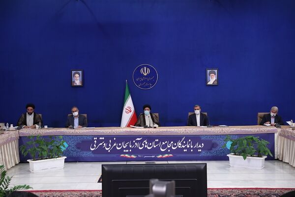 خرید تضمینی محصولات کشاورزان و باغداران در دستورکار دولت است