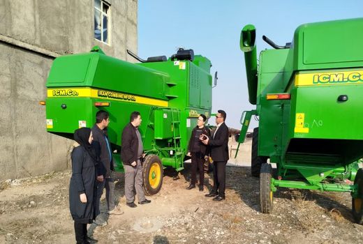 جذب و اعطای تسهیلات سه دستگاه کمباین در جلفا 
