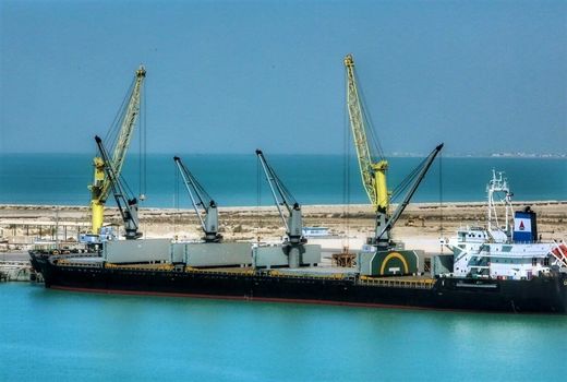 تخلیه 22 هزار تن گندم وارداتی در بندر بوشهر